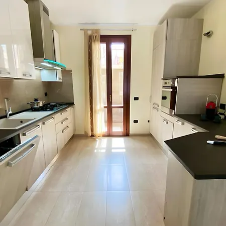 Casa Elian Holiday home *